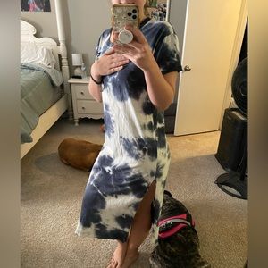 Kendall & Kylie t-shirt dress